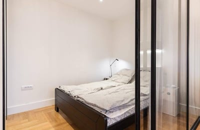 Alquiler de un luminoso apartamento de 2 habitaciones, 47 m², centro de la ciudad, Belgrado, Serbia